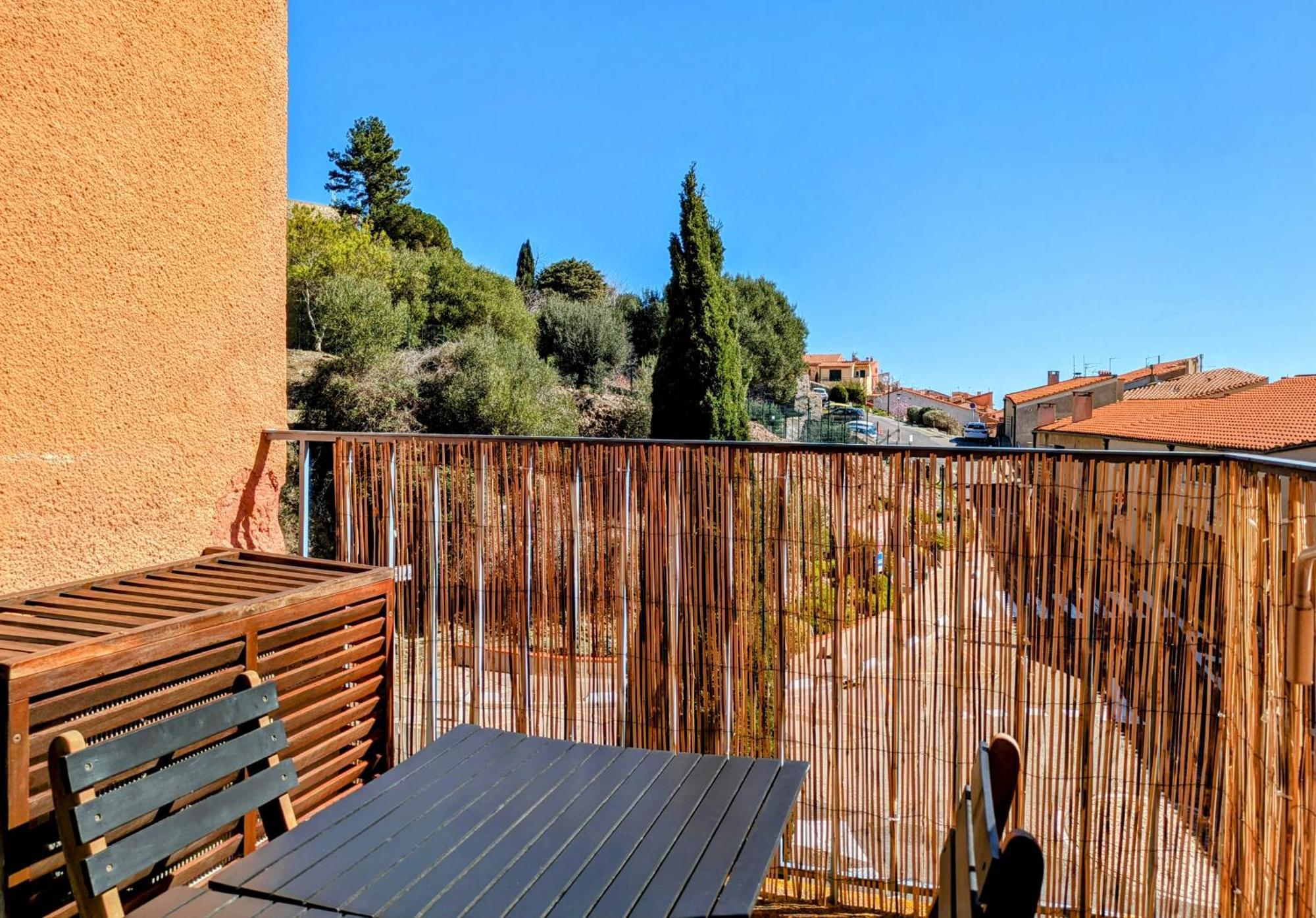 Appartement Central Avec Parking, Terrasse Et Wifi Collioure Exterior photo